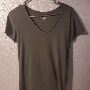 Mudd v-neck